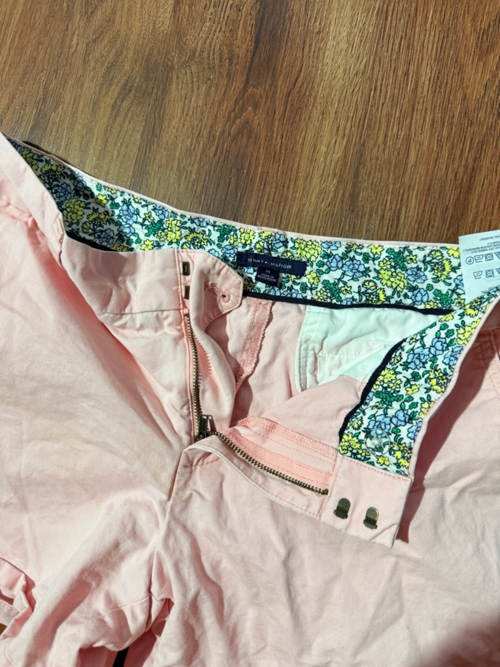 Tommy Hilfiger Pink Women's Bermuda Shorts